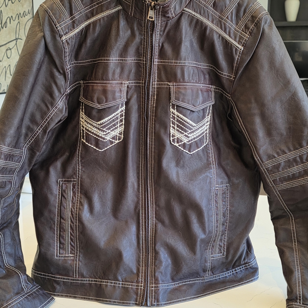 BKE Men's Dark Brown Zip-Front Jacket with Contrast Stitching